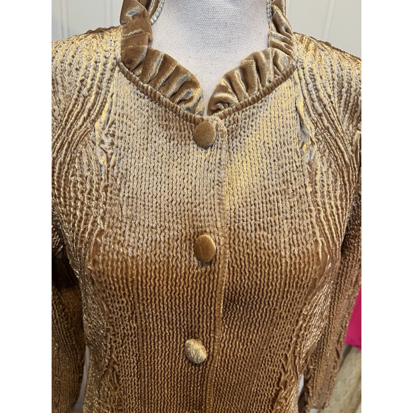 Chico's gold velvet velour cardigan evening jacket Size 1/medium Long Sleeve